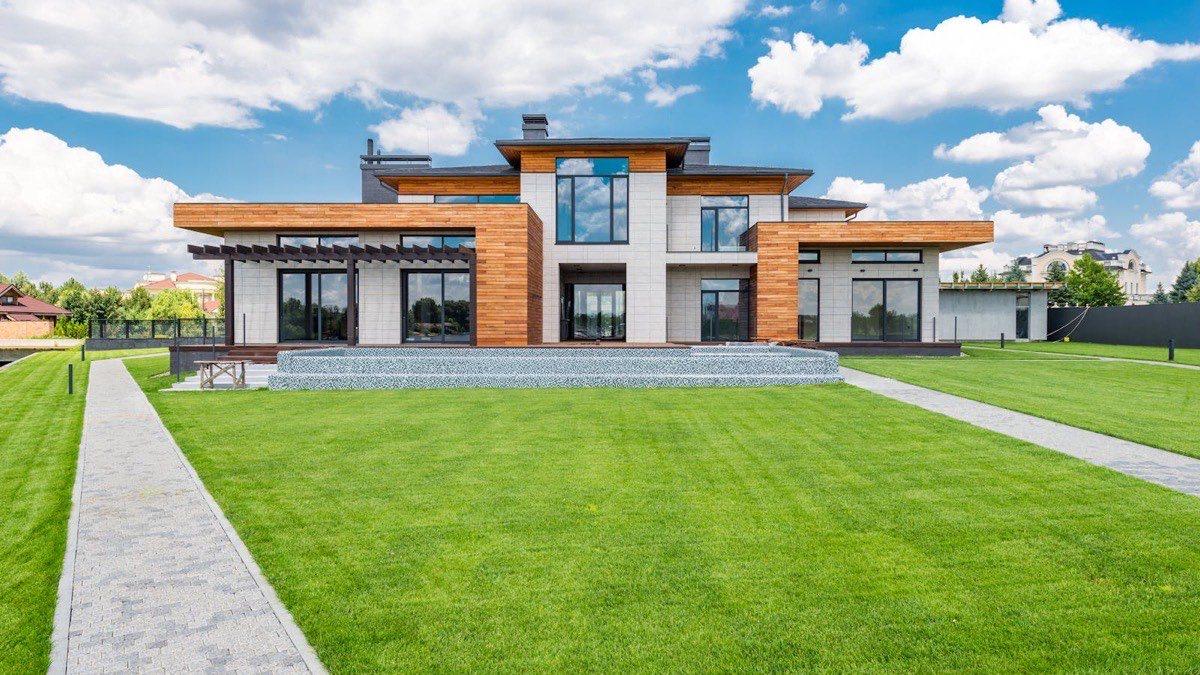 Modern home attic and roofing construction details